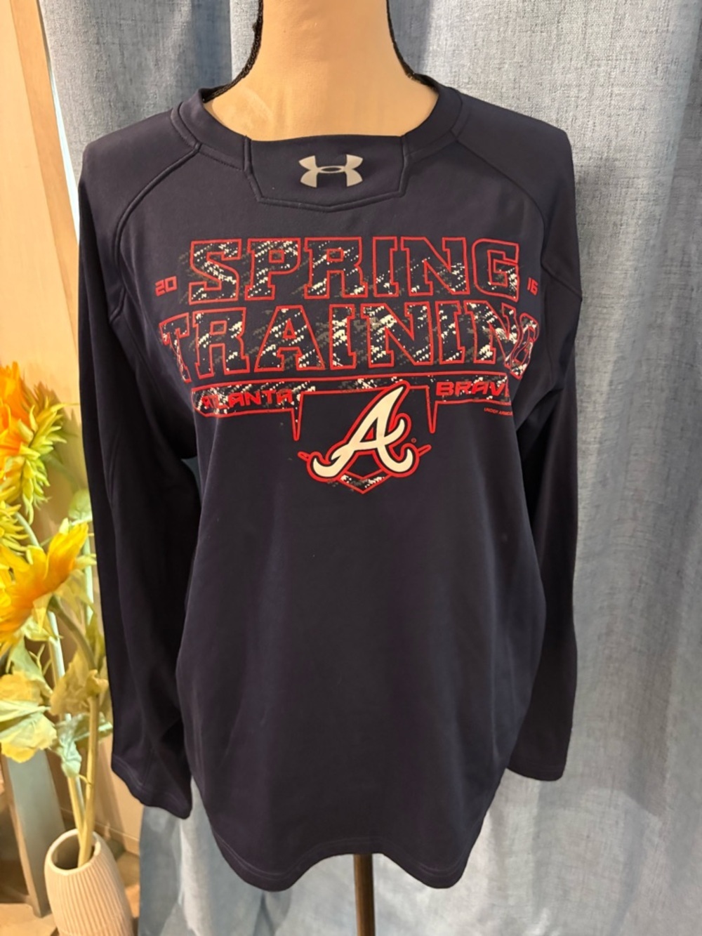 Under Armour Navy Atlanta Braves Performance Long Sleeve